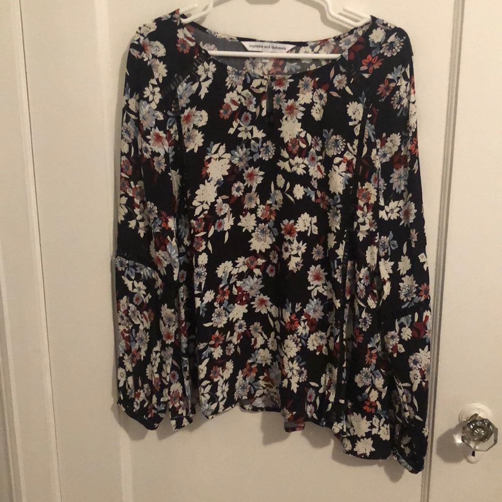 Floral long sleeve top